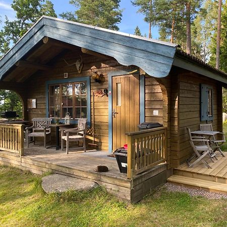 Timrad Stuga I Kanten Av Skogen Med Spa Moejlighet มุลเคอ ภายนอก รูปภาพ