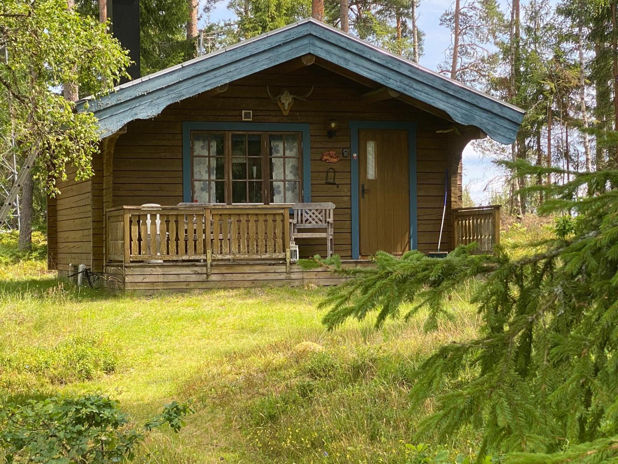 Timrad Stuga I Kanten Av Skogen Med Spa Moejlighet มุลเคอ ภายนอก รูปภาพ